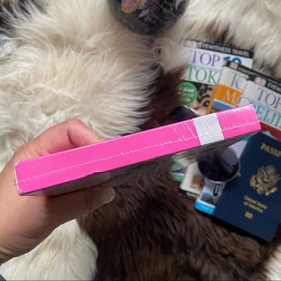 BREAKFAST AT TIFFANY’S (SEALED) New in Box Anniversary Edition DVD - Picture 4 of 5